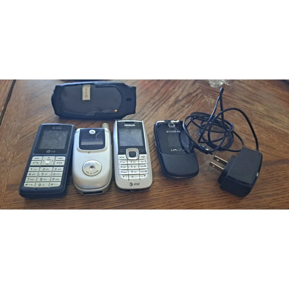 4- Vintage Cell Phones, Don't Know If They Work